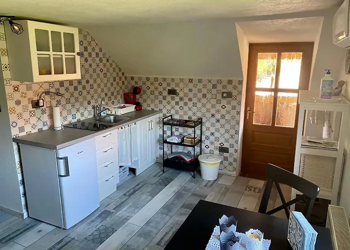 아파트 Apartma Obrh *