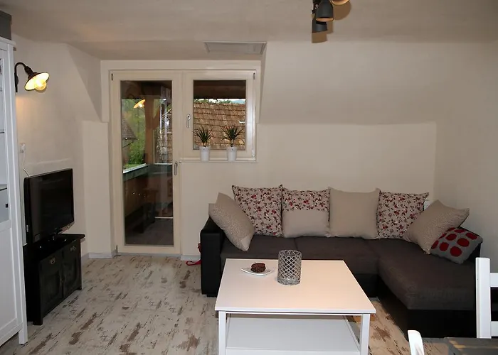 Apartma Obrh * 스마예스케토플리체