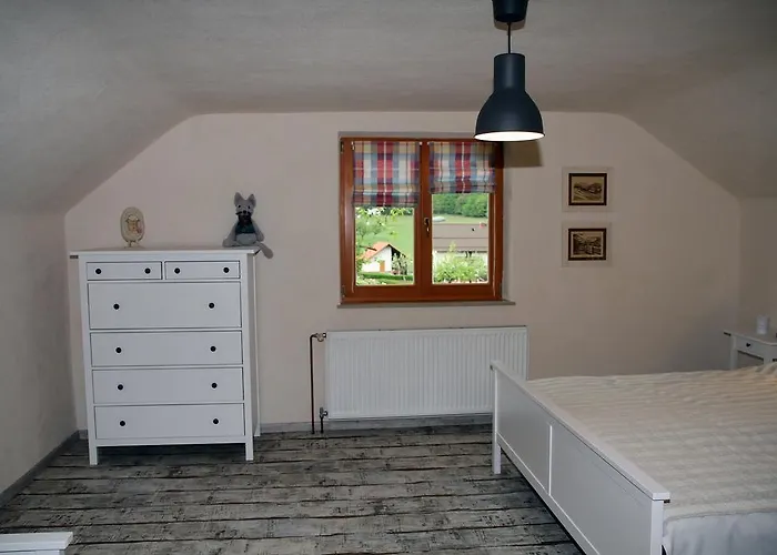 Apartma Obrh سمارجيسك توبليس